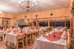 Restaurace v ubytování Hotel El Mirador - Balderrama Hotel Collection