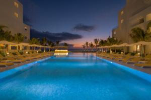 Foto de la galería de Izla Beach Front Hotel en Isla Mujeres