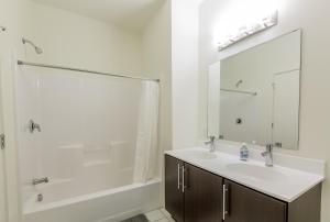 Gallery image of Sage Apartments Boston Logan Airport Chelsea in Chelsea