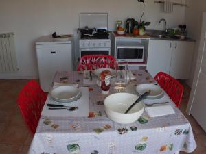 Kuchnia lub aneks kuchenny w obiekcie Casa Vacanze Bungalow I Girasoli