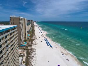 Gallery image of Majestic Beach Resort Tower 2 by Panhandle Getaways in Panama City Beach