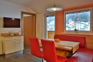 Kuchnia lub aneks kuchenny w obiekcie Apart Altamira