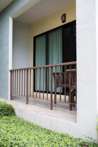 Balkón nebo terasa v ubytování Poonyamantra Resort