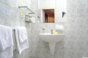 Kúpeľňa v ubytovaní Hotel West