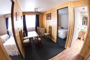 Letto o letti in una camera di Hotel Luanco