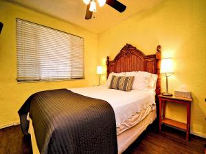 Billede fra billedgalleriet på Palm Place 1 - Sabal Palm Beach getaway 624 i Clearwater Beach