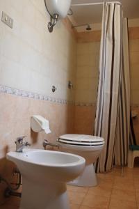 Koupelna v ubytování Luna Piena B&B + 37 fotografií