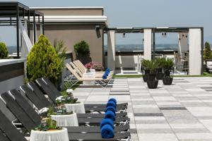 A balcony or terrace at Emperador
