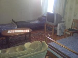 TV a/nebo společenská místnost v ubytování Koidu Homestay