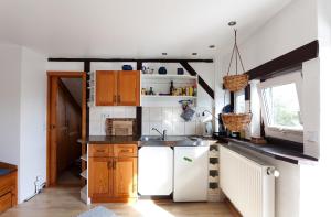 Una cocina o cocineta en Morgensonne