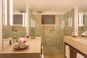 Koupelna v ubytování Campo Bahia Hotel Villas Spa
