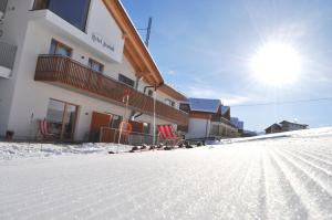 Hotel Kristall v zimě
