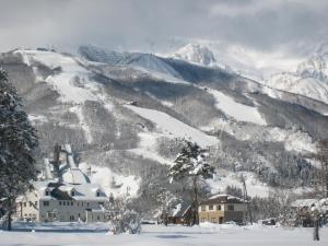 Nespecifikovaný výhled na hory nebo výhled na hory při pohledu z bed and breakfast