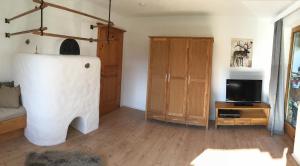 TV a/nebo společenská místnost v ubytování Apartment Hermine