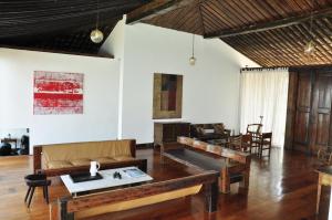 Гостиная зона в CLIFFSIDE - Boutique Hotel & Spa