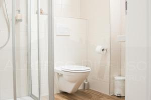 Bilik mandi di Albergo Diffuso Porrentruy