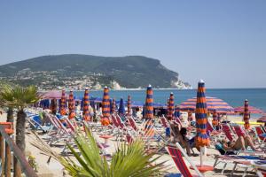 Foto dalla galleria di Hotel Kon Tiki a Numana Altre 29 foto