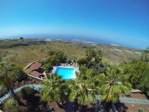 The swimming pool at or close to Finca SanJuan (Batista) für Gruppen