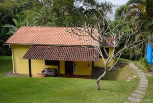 O edifício em que o chalé se localiza
