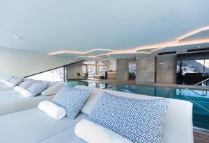 Istumisnurk majutusasutuses Elizabeth Arthotel Adults Only