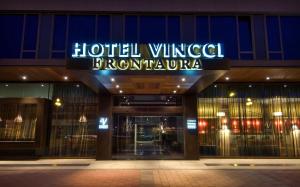 Certifikát, hodnocení, plakát nebo jiný dokument vystavený v ubytování Vincci Frontaura