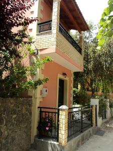 Gallery image of Maistralis House in Agios Gordios
