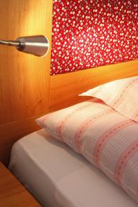 Voodi või voodid majutusasutuse Hotel Stefaner toas