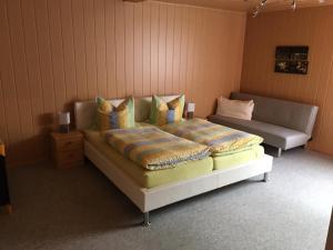 Postel nebo postele na pokoji v ubytování Ferienwohnung Rauch