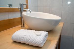 Koupelna v ubytování Hotel Garni Landhaus Florian