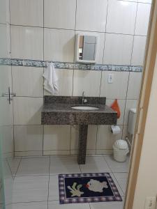 A bathroom at Pousada Dalmar