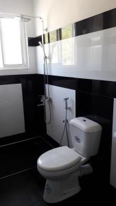 Vonios kambarys apgyvendinimo įstaigoje Pub Ceylon Hostel
