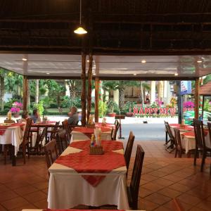 Εστιατόριο ή άλλο μέρος για φαγητό στο Minh Kha Hotel