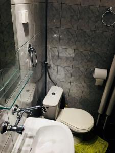 Łazienka w obiekcie Hotel Restauracja U Guta