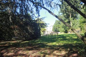 Gallery image of Chateau de la Chapelle des Bois in Fleurie