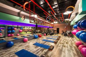 Fitness centrum a/nebo fitness zařízení v ubytování Boudl Taif