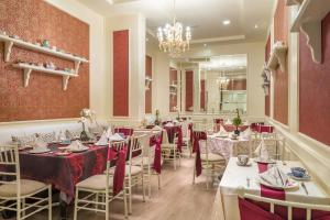 Restoran atau tempat lain untuk makan di Dann Carlton Quito