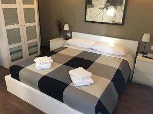 Postel nebo postele na pokoji v ubytování Almi Rooms