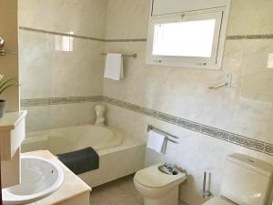 Koupelna v ubytování Villa Rosa Sitges