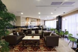 Posezení v ubytování Maple Hotel