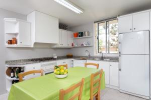 A kitchen or kitchenette at Mollet