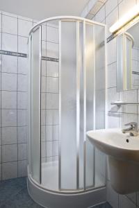 Koupelna v ubytování Jagelló Business Hotel