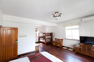 TV a/nebo společenská místnost v ubytování Alice Springs Homestay