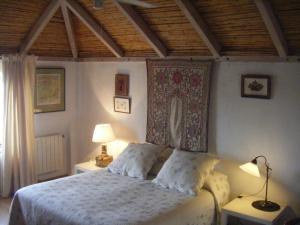 Posteľ alebo postele v izbe v ubytovaní La Casa de Bovedas Charming Inn