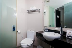 Gallery image of Loft Legian Hotel Bali in Legian