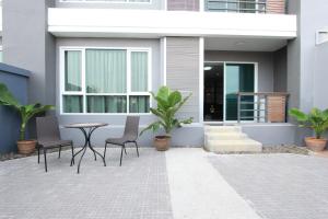 Posezení v ubytování The Park 304 Executive Serviced Apartment