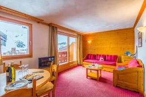 Χώρος καθιστικού στο travelski home select - Résidence Aspen 4 étoiles