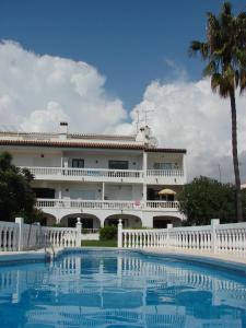 Swimmingpoolen hos eller tæt på HACIENDA 10B MENYBER