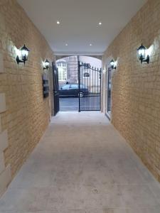 Fotografie z fotogalerie ubytování Hôtel Le Saint Patrice v destinaci Bayeux