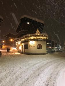 Mazot Zermatt v zimě