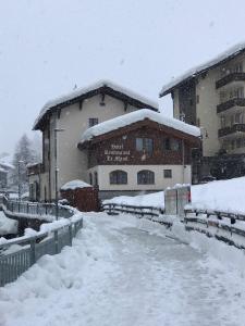 Mazot Zermatt v zimě